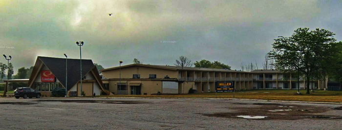 Howard Johnsons Restaurant - Bay City - 6295 Westside Saginaw Rd (newer photo)